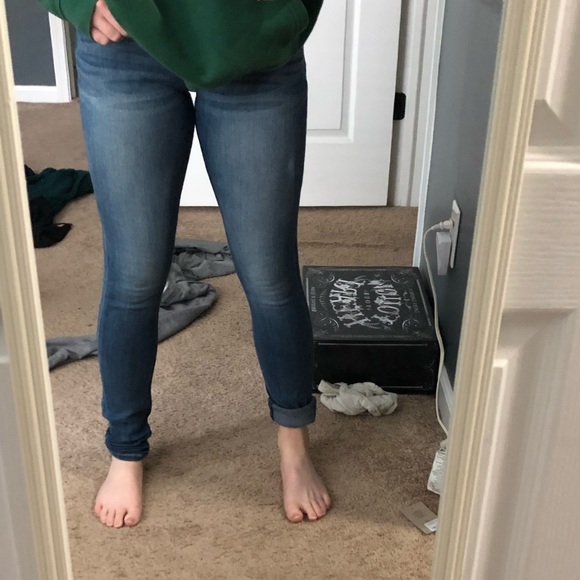 Express Jeans - Picture 2 of 5